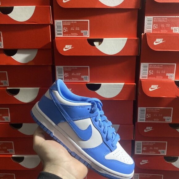 Nike Dunk Low UNC (GS) Youth|Women's - Picture 6 of 6